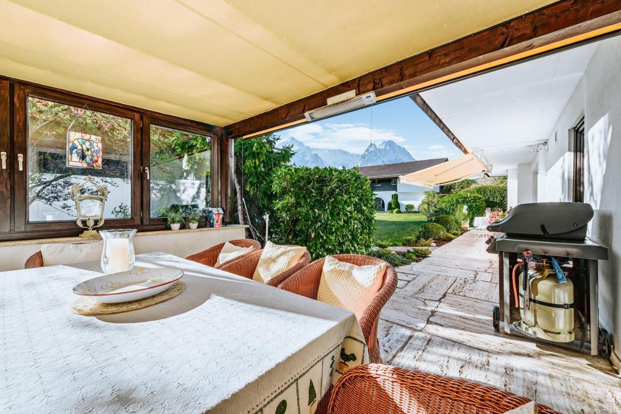 Alpine Garden Suite Garmisch-Partenkirchen Esterno foto